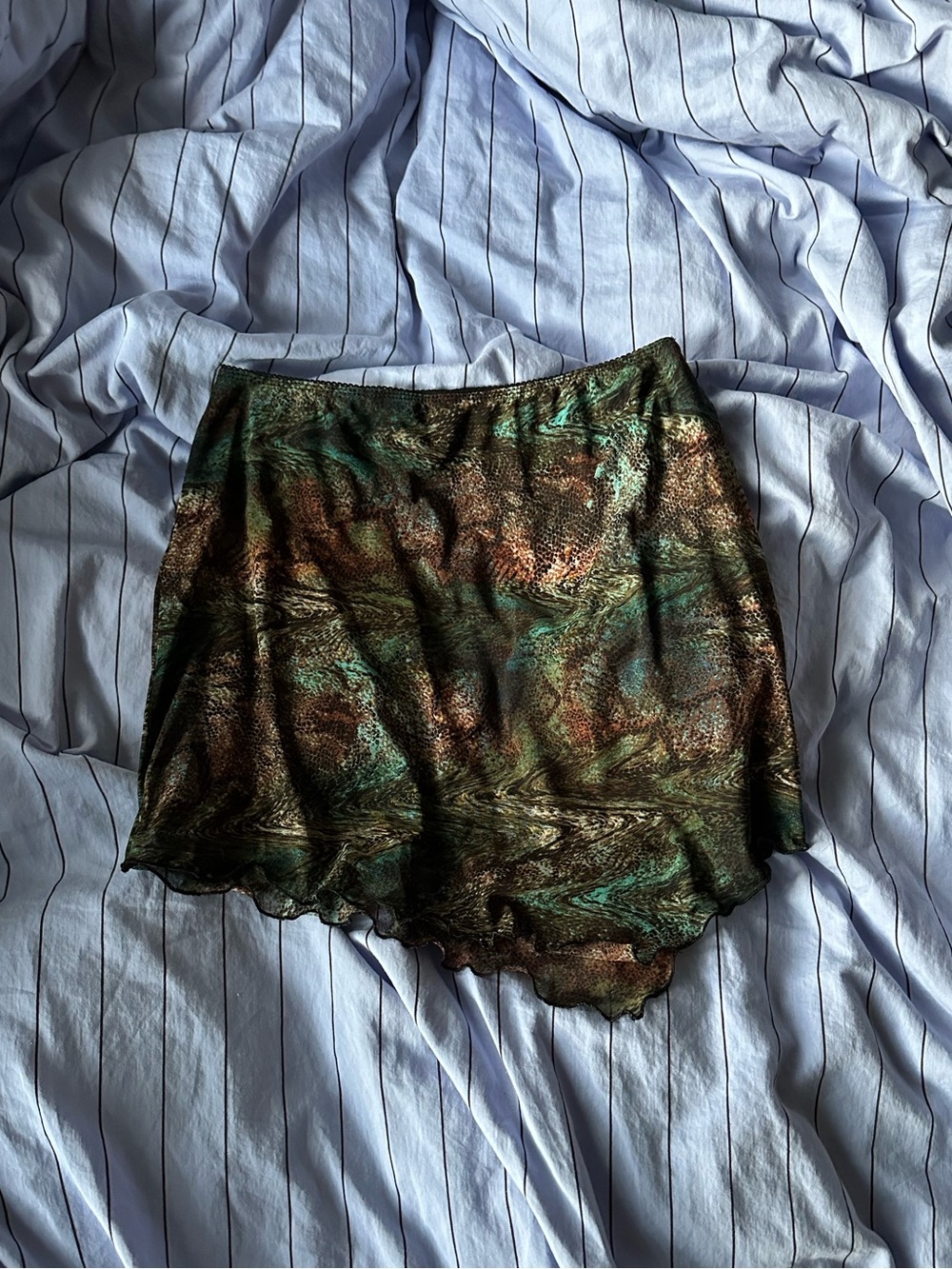 wild fable Black Lined Waistband Top